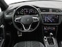 Volkswagen Tiguan 1.4 TSI eHybrid R-Line Business | NIEUW BINNEN | Pano dak | Trekhaak | Black Style | 360º Camera |