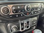 Jeep Gladiator 3.0 V6 AUT 5 PERS MULTI CARGO -VAN- LEDER /NAVI CLIMA / 12MND GAR € 60.499 EXCL Unieke auto in nieuwstaat dealer onderhouden schade vrij . opbouw multifunctioneel uit te voeren naar wens . informeer naar de mogelijkheden . prijs is inclusief mee geleverde  soft top / auto is als cabrio uit te rusten .