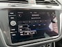 Volkswagen Tiguan 1.5 TSI ACT R-Line / AUTOMAAT/ PANO/ CAMERA/ PARK. SENSOREN/ LED/ DODE HOEK/ DAB/ MASSAGE FUNCTIE/ CLIMA/ ELEK. ACHTERKLEP/ APP-CONNECT/ STOEL VERWARM/ ACC/ NAVI/ KEYLESS/ ISOFIX/ 19" LMV