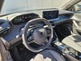 Peugeot e-2008 54kWh 156pk Allure Navigatie | Parkeercamera voor en achter