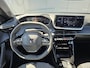 Peugeot e-2008 54kWh 156pk Allure Navigatie | Parkeercamera voor en achter
