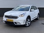 Kia Niro 1.6 GDi Hybrid First Edition Trekhaak, Navigatie, Dealeronderhouden, Apple CarPlay/Android Auto, parkeersensoren, achteruitrij camera, cruise control