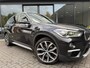 BMW X1 sDrive20i 192pk High Exe,Pano,LED,Sportleer,HUD,NaviPro,Stoelverw,Clima,Cruise,Camera