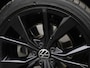Volkswagen T-Roc 1.5TSI/150PK R-Line Blackstyle DSG · Panoramadak · Camera · Keyless · Stoelverwarming · Apple/Android Car Play · Garantie t/m 02-08-2027 of 100.000km