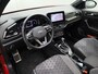 Volkswagen T-Roc 1.5TSI/150PK R-Line Blackstyle DSG · Panoramadak · Camera · Keyless · Stoelverwarming · Apple/Android Car Play · Garantie t/m 02-08-2027 of 100.000km