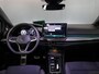 Volkswagen Golf 1.5 eTSI 50 Jahre Edition 150 pk Automaat (DSG) | Navigatie | Panoramadak | Parkeersensoren | Achteruitrijcamera | Matrix LED koplampen | Stoelverwarming |