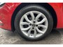 Renault Clio 0.9 TCe Intens camera / v&a pdc / trekhaak / navi / all-season