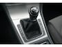 Volkswagen Golf 1.0 TSI Business Edition Connected + CAMERA / NAVIGATIE / SENSOREN