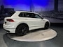 Volkswagen Tiguan 1.5 TSI R-Line *Navi*Appconnect*Camera*Fabrieksgarantie 9-2027*