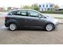Ford C-Max 1.5 Titanium , 150pk , 1500kg Trekgewicht Climate control , Cruise control , Camera , Trekhaak Bluetooth , Parkeersensoren V+A