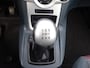 Ford Fiesta 1.4 Titanium Nieuwe distributieriem en waterpomp, Climate contole, Cruise controle, Parkeersensoren, Lichtmetalen vleg