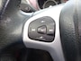Ford Fiesta 1.4 Titanium Nieuwe distributieriem en waterpomp, Climate contole, Cruise controle, Parkeersensoren, Lichtmetalen vleg