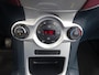 Ford Fiesta 1.4 Titanium Nieuwe distributieriem en waterpomp, Climate contole, Cruise controle, Parkeersensoren, Lichtmetalen vleg