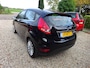 Ford Fiesta 1.4 Titanium Nieuwe distributieriem en waterpomp, Climate contole, Cruise controle, Parkeersensoren, Lichtmetalen vleg