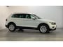 Volkswagen Tiguan 1.5 TSI 150pk DSG ACT Comfortline Business Panoramadak Navigatie Stoelverwarming DAB+