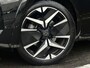 Peugeot e-208 EV GT 51 kWh | Full Option! | Alcantara | Stoelverwarming/-massage | Panorama | Keyless Entry/Start | Apple Carplay/Android Auto | Full LED | Adaptive Cruise Control | Climate Control | Parkeercamera/-sensoren | Sfeerverlichting | Draadloze Telefoonlader |