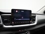 Kia Stonic 1.0 T-GDi MHEV DynamicLine | LMV | Parkeer sensoren | Cruise control | Bluetooth | Navigatie | Climate control | Camera | Lage km stand