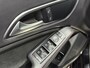 Mercedes-Benz CLA 180 AMG Night Edition Plus Automaat / Panorama dak / Lederen interieur / Cruise control / etc..
