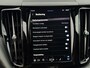 Volvo XC60 T6 Plug-in hybrid AWD Plus Black Edition|Pano dak | IntelliSafe Surround