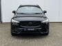 Volvo XC60 T6 Plug-in hybrid AWD Plus Black Edition|Pano dak | IntelliSafe Surround