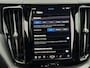 Volvo XC60 T6 Plug-in hybrid AWD Plus Black Edition|Pano dak | IntelliSafe Surround
