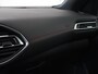 Peugeot 308 1.2 PureTech GT-line | Panoramadak | Trekhaak | DENON HiFi | Camera | Carplay | Keyless | Full LED | Navigatie | Park Assist | Climate control | Cruise control