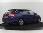 Peugeot 308 1.2 PureTech GT-line | Panoramadak | Trekhaak | DENON HiFi | Camera | Carplay | Keyless | Full LED | Navigatie | Park Assist | Climate control | Cruise control