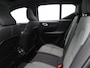 Volvo XC40 130pk T2 Business Pro Automaat Camera | Adapt. Cruise | Parkeersens. v+a | Stoel-/stuurverw. | Panoramadak