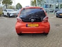 Toyota Aygo 1.0 VVT-i DYNAMIC ORANGE AUTOMAAT PARK-SENSOREN BLUETOOTH LM-VELGEN AIRCO PRIVACY GLASS NL-AUTO
