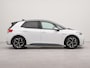 Volkswagen ID.3 First Plus 58 kWh | Apple Carplay | Navigatie | Voorstoelen verwarmd | Wifi | Spraakbediening | Parkeersensoren voor en achter | Achteruitrij camera |