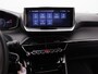 Peugeot 2008 1.2 Hybrid 136 Allure | Airco (automatisch) | Apple Carplay/Android Auto|telefoonintegratie premium | Armsteun voor
