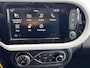 Renault Twingo Z.E. R80 Série Limitée Vibes / Dealer onderhouden / Accu SoH 93,58 % / WLTP 186 km stad 261 km / Navigatie via Apple Carplay Android / Stoelverwarming / 16" LM wielen met All Season banden /