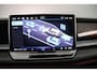 Volkswagen Tayron R-Line Edition 1.5 TSI eHybrid 272pk DSG Automaat Trekhaak, Panoramadak, Black Style, Adaptive cruise control, 360 camera, Navigatie
