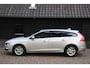 Volvo V60 2.0 D3 Momentum Navigatie/Parkeersensor/17ïnch lmv