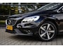 Volvo V40 2.0 T4 Business Sport Rdesign , Panoramadak, Trekhaak,