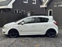 Opel Corsa 1.4-16V Cosmo OPC Colour Line Stuur en Stoelverwarming Airco AUX Inruilkoopje