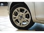 Ford Fiesta 1.0 Style Ultimate + DEALER ONDERHOUDEN / SENSOREN / NAVIGATIE