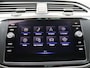 Volkswagen Tiguan 1.4 TSI eHybrid R-Line Business+ 245PK DSG SOH 88%, Volleder, Memorystoel, Trekhaak, Stoel-Stuurverwarming, Achteruitrijcamera,