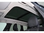 Volvo XC60 T6 Recharge AWD Plus Dark - LONG RANGE - Panorama/schuifdak - IntelliSafe Assist & Surround - 360º Camera - Harman/Kardon audio - Adaptieve LED koplampen - Verwarmde voorstoelen, stuur & achterbank - Parkeersensoren voor & achter - Elektr. bedienb. voorstoelen met geheugen - Draadloze tel. lader - Extra getint glas - 19' LMV