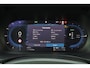 Volvo XC60 T6 Recharge AWD Plus Dark - LONG RANGE - Panorama/schuifdak - IntelliSafe Assist & Surround - 360º Camera - Harman/Kardon audio - Adaptieve LED koplampen - Verwarmde voorstoelen, stuur & achterbank - Parkeersensoren voor & achter - Elektr. bedienb. voorstoelen met geheugen - Draadloze tel. lader - Extra getint glas - 19' LMV