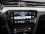 Volkswagen Passat Variant 1.4 TSI PHEV GTE | Panoramadak | Trekhaak | Zondag Open!