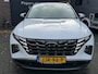 Hyundai Tucson 16 T GDI MHEV Comfort Navi Cruise Camera enz . 1650 Trekgewicht . elc achterklep .