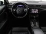 Skoda Superb 1.4 TSI iV Laurin & Klement | Panoramadak | Leder | Adaptive cruise | Canton Sound | Stoelverwarming | Standkachel | Carplay | Camera | Full LED | Memory
