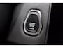Lynk & Co 01 1.5 - Automaat - Panorama/schuifdak - Adaptieve Cruise control met stuurovername - Infinity Audio by Harman/Kardon - BLIS - Stoelverwarming voor - Adaptieve LED koplampen - Geïntegreerde dashcam voor - Elektr. bedienb. achterklep - Draadloze Apple Carplay & Android Auto - Keyless Entry & drive - 20' LMV
