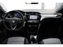 Opel Corsa 1.2 Turbo Hybrid Business Edition AUTOMAAT / Navigatie via Carplay / Camera / Parkeersensoren / Dodehoek Detectie / LED /