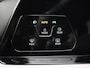 Volkswagen Golf 1.0TSI/110PK Life · Navigatie · Camera + Parkeersensoren · Apple/Android Carplay