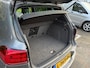 Volkswagen Tiguan R-Line Edition 1.4 150 pk - AUTOMAAT - trekhaak - Xenon - winterpack - nette auto!