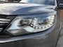 Volkswagen Tiguan R-Line Edition 1.4 150 pk - AUTOMAAT - trekhaak - Xenon - winterpack - nette auto!
