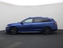 Volkswagen Passat Variant 1.5eHybrid 200kW/272PK R-Line Blackstyle DSG · Panoramadak · Trekhaak · Navigatie · 360° Camera · Garantie tot januari 2030 of 100000km