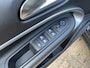 Jeep Avenger 1.2 Altitude Navi/Camera/Stoel en voorruit verwarming.
